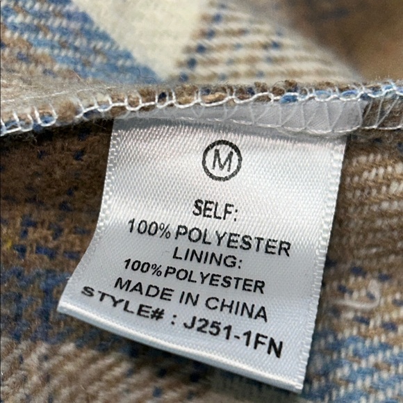 Fashion Nova. patent Me Plaid Shacket - Medium - New - Picture 12 of 13